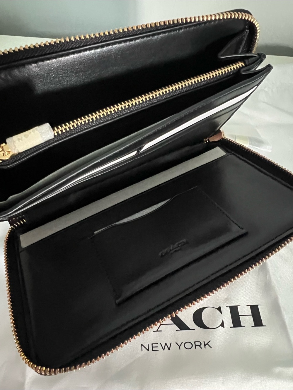Coach Continental Wallet In Signature Leather - Picture 8 of 10